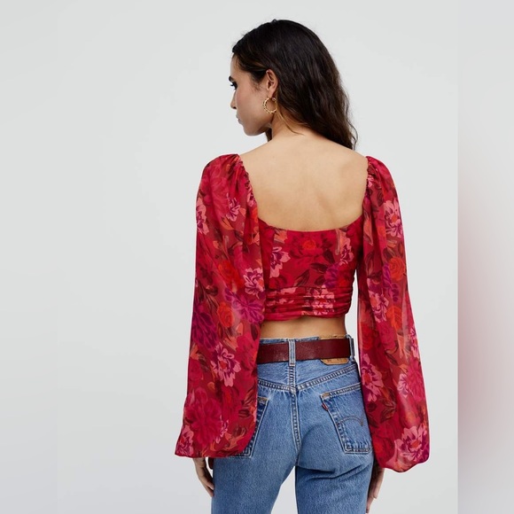 NWT For love and lemons floral print crop top - Picture 4 of 11